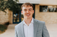 Devin S Real Estate Headshots Lawrence KS 2025
