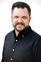 Oh Snap! Photography Professional Headshots Outdoor Gallery Samples